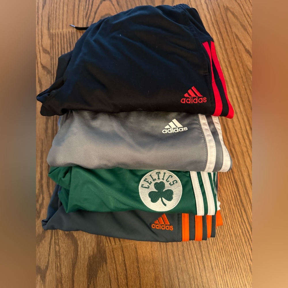 Lot of 4 pairs of youth boys adidas warm up pants